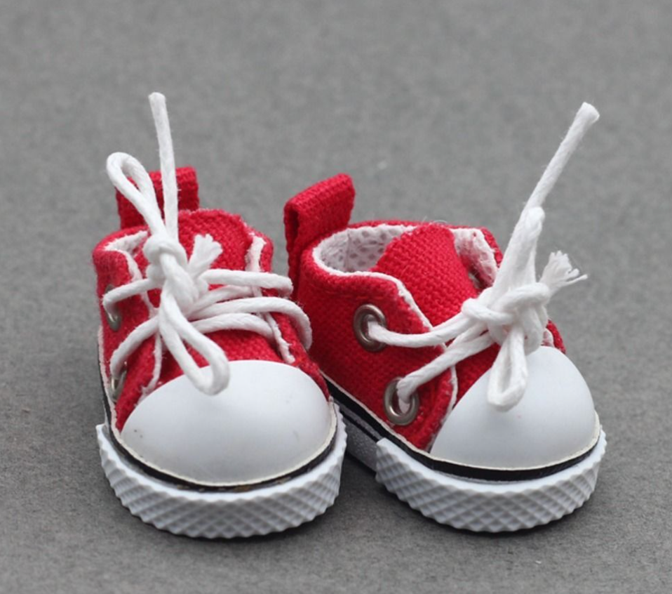 Labubu Shoes – Cute Mini Shoes for Collectible Figures